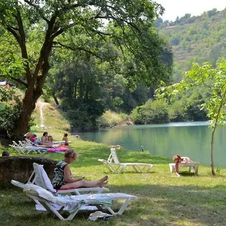 4 Etoiles - Piscine - Ccbagcc 营地