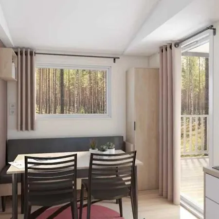 4 Etoiles - Piscine - Ccbagcc Кемпинг