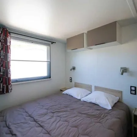 4 Etoiles - Piscine - Ccbagcc Кемпинг