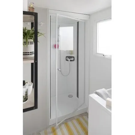 4 Etoiles - Piscine - Ccbagcc