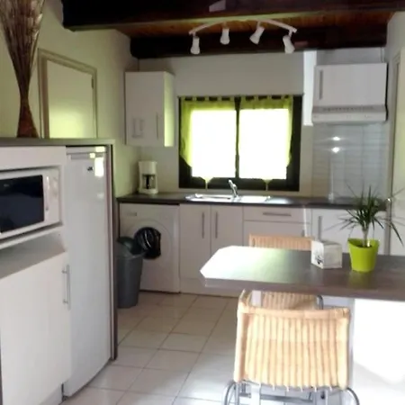Шале Zecamping 4 Etoiles Familial Piscine Chalet Tv Lv Clim 35M2 Saint-Rome-de-Tarn