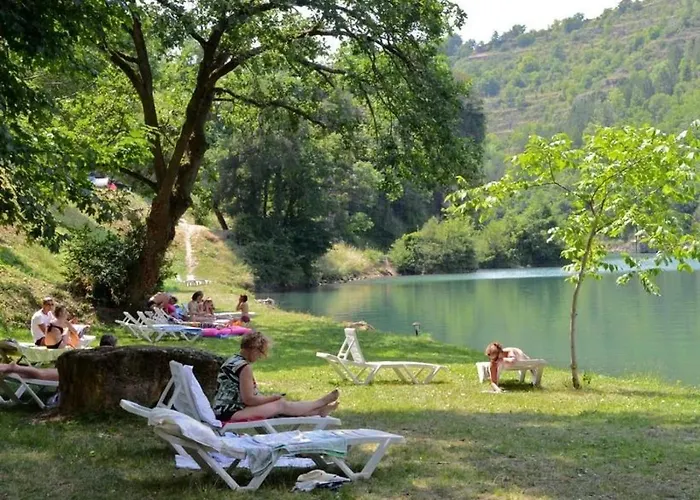 Zecamping 4 Familial Animaux Acceptes Anime Equitation Parque de Campismo